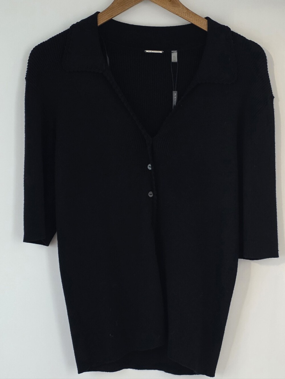 Elie Tahari Black VNeck Collared Cardigan Short Sleeve w/Crochet Trim Size Large